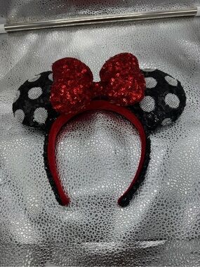 Disney Parks Minnie Mouse Sequin Ears Headband Red Sequin Bow Polka Dot Ears